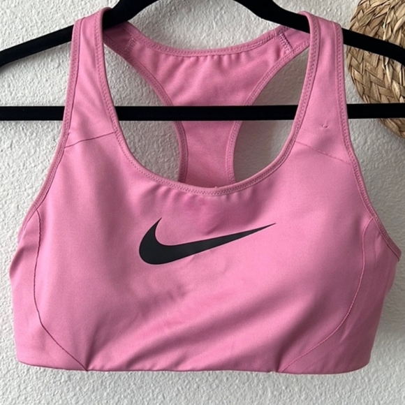 Women's Nike Racerback Sports Bra - Picture 5 of 6